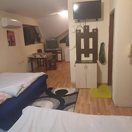 студио в затворен комплекс в гр.банско アパート *